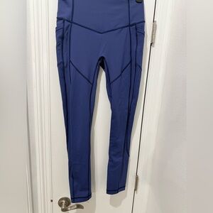 Stylish Navy Active Leggings